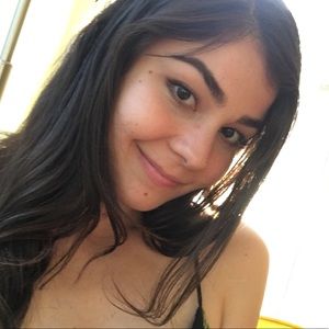 Meet your Posher, Ornella